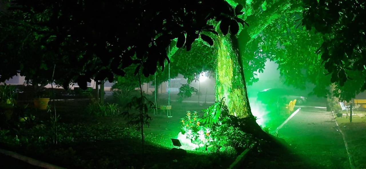 Flat Condominio Paraiso Serra Negra ベゼーホス エクステリア 写真
